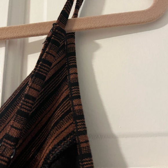 EXCELLENT CONDITION BCBG MAXAZRIA STRETCHY MAXI DRESS - Picture 5 of 7